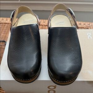 Dansko Black Leather women’s Slip-Ons